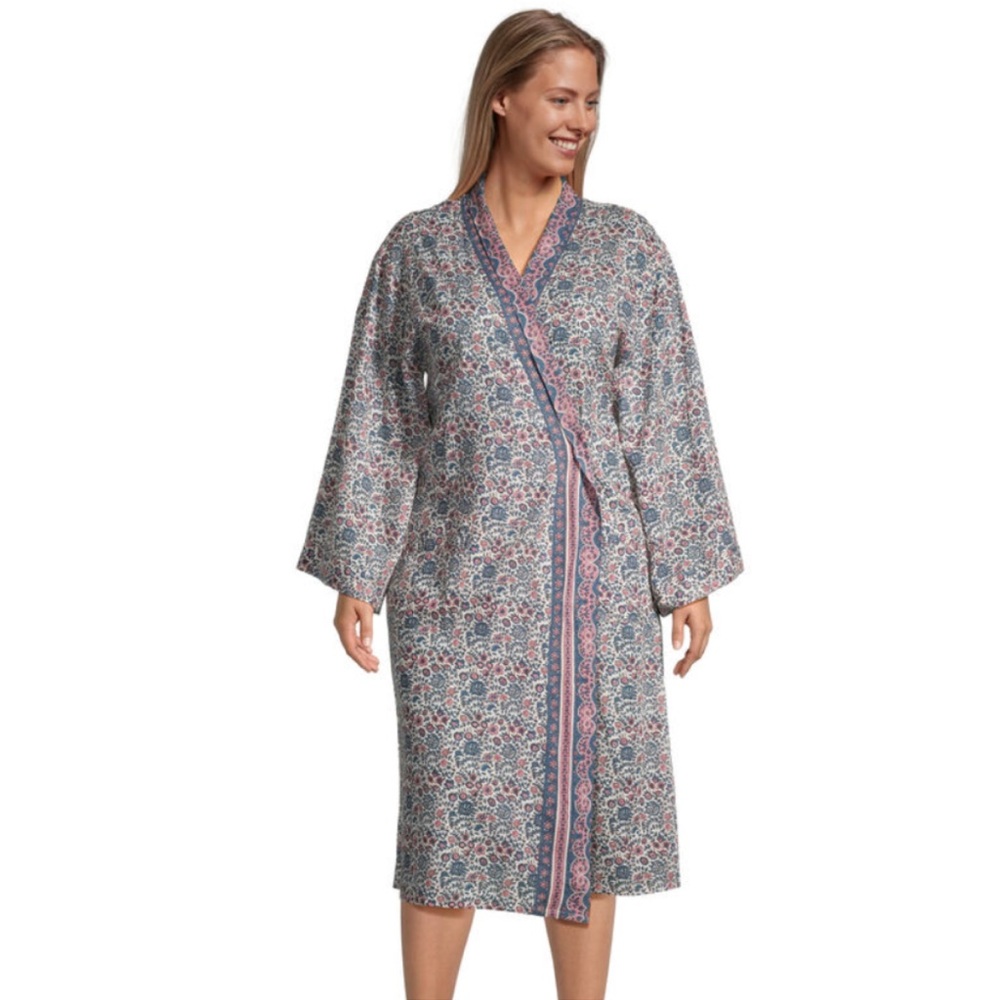 World Market Multicolor Women's Pajama/ Robe Paisley/ Floral Print
